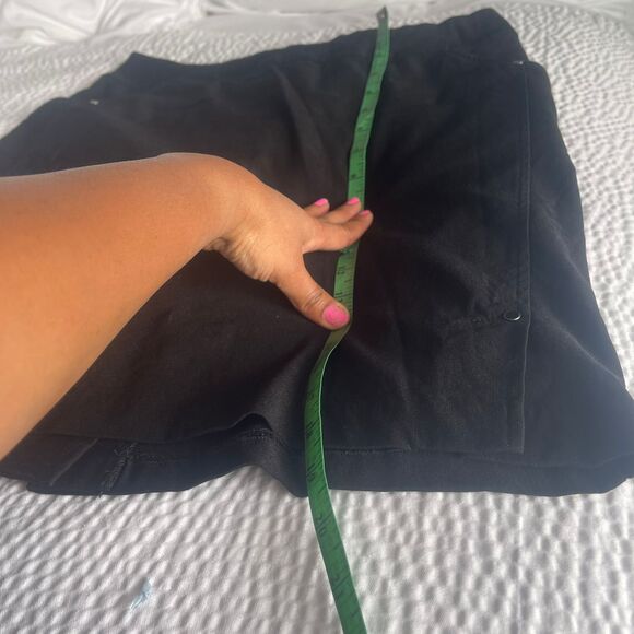 Tribal Women's Skirt Black Midi Pull On Stretch Skort Size 8 - Picture 6 of 8